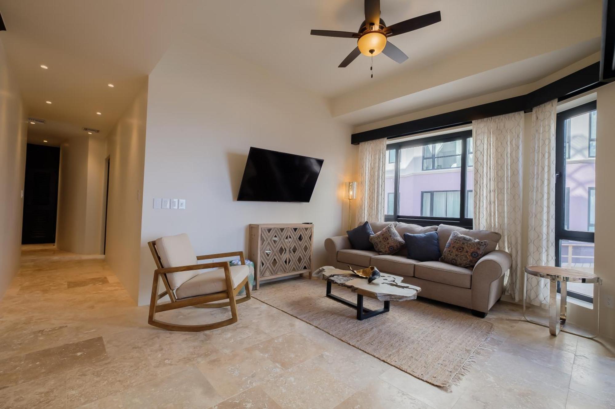 Diamante Beachfront Suites San Pedro  Exterior foto