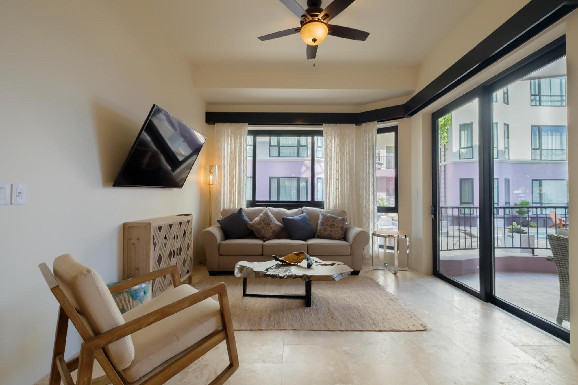 Diamante Beachfront Suites San Pedro  Exterior foto