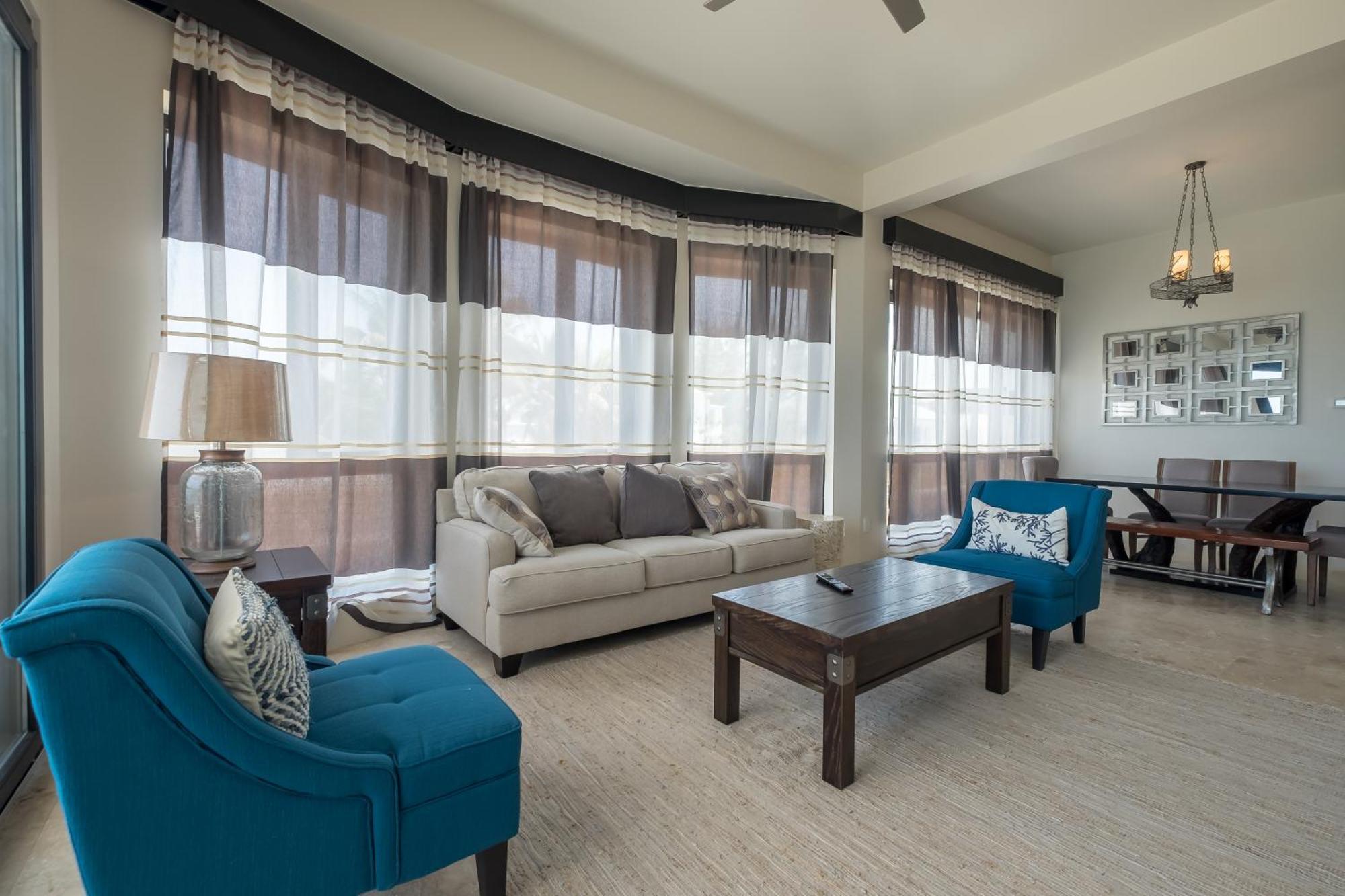 Diamante Beachfront Suites San Pedro  Exterior foto