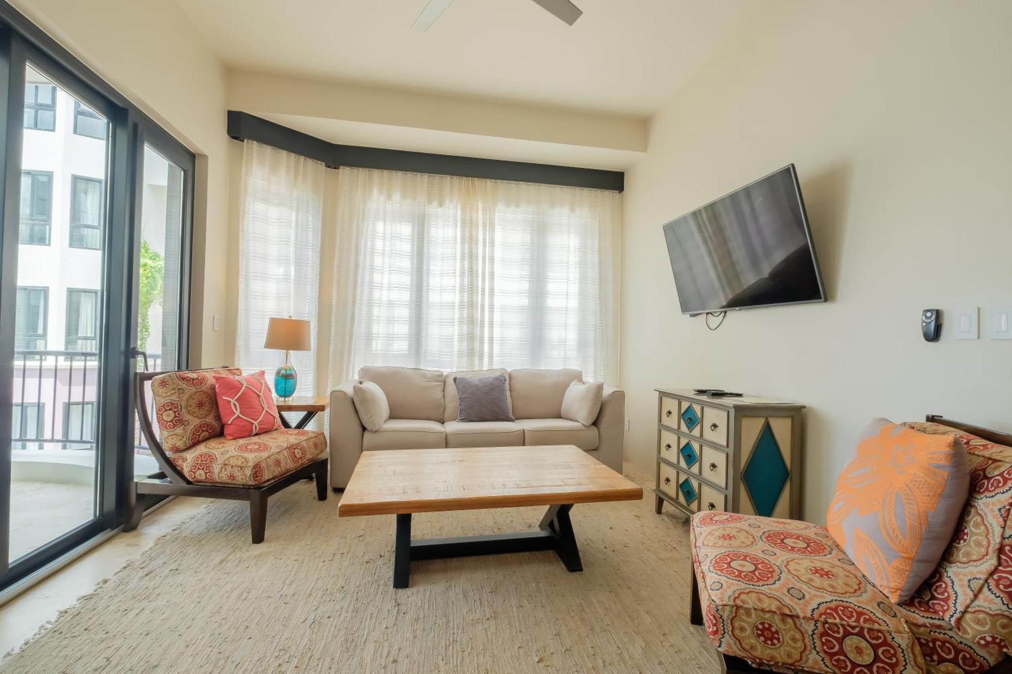 Diamante Beachfront Suites San Pedro  Exterior foto
