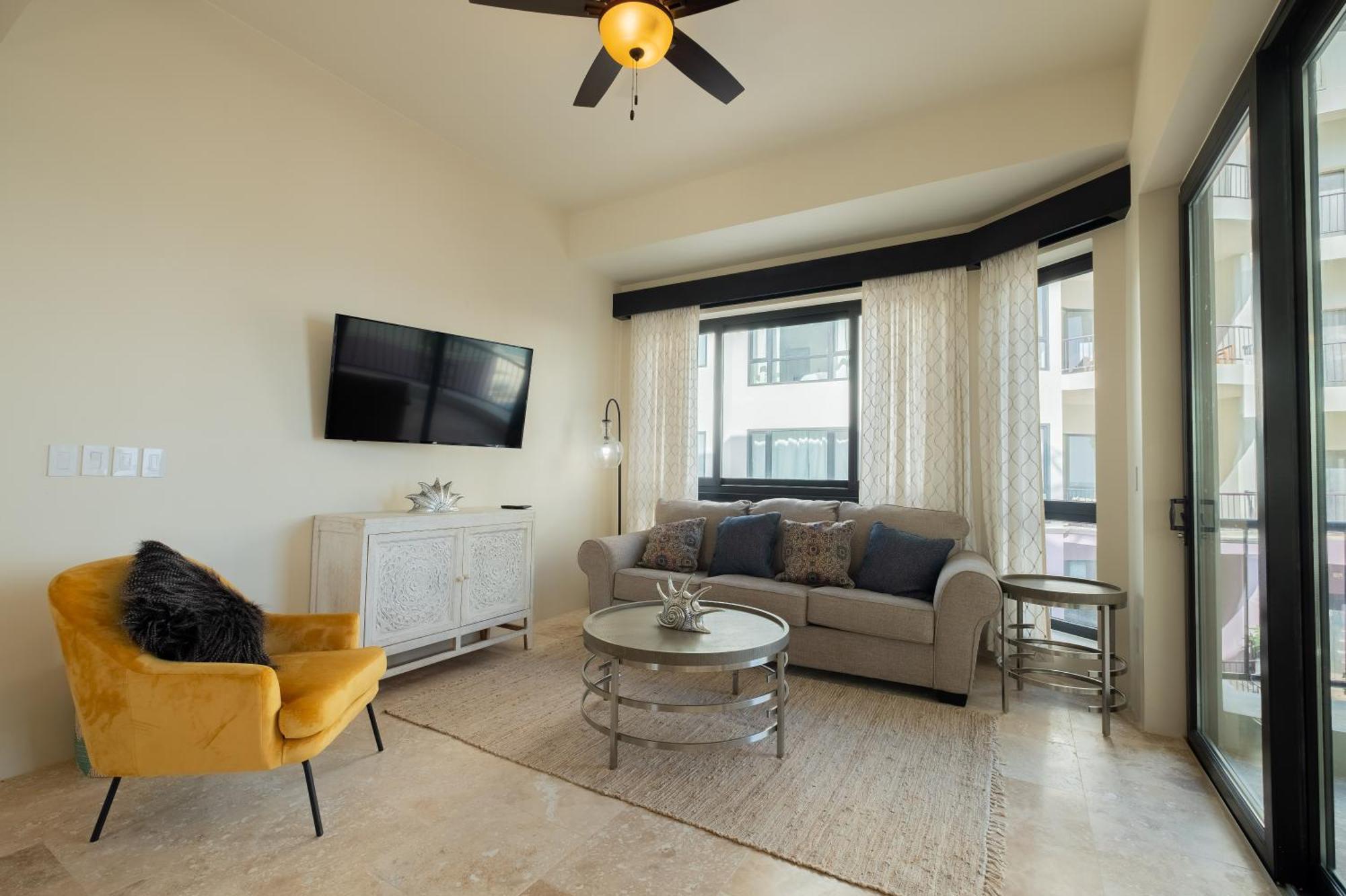 Diamante Beachfront Suites San Pedro  Exterior foto