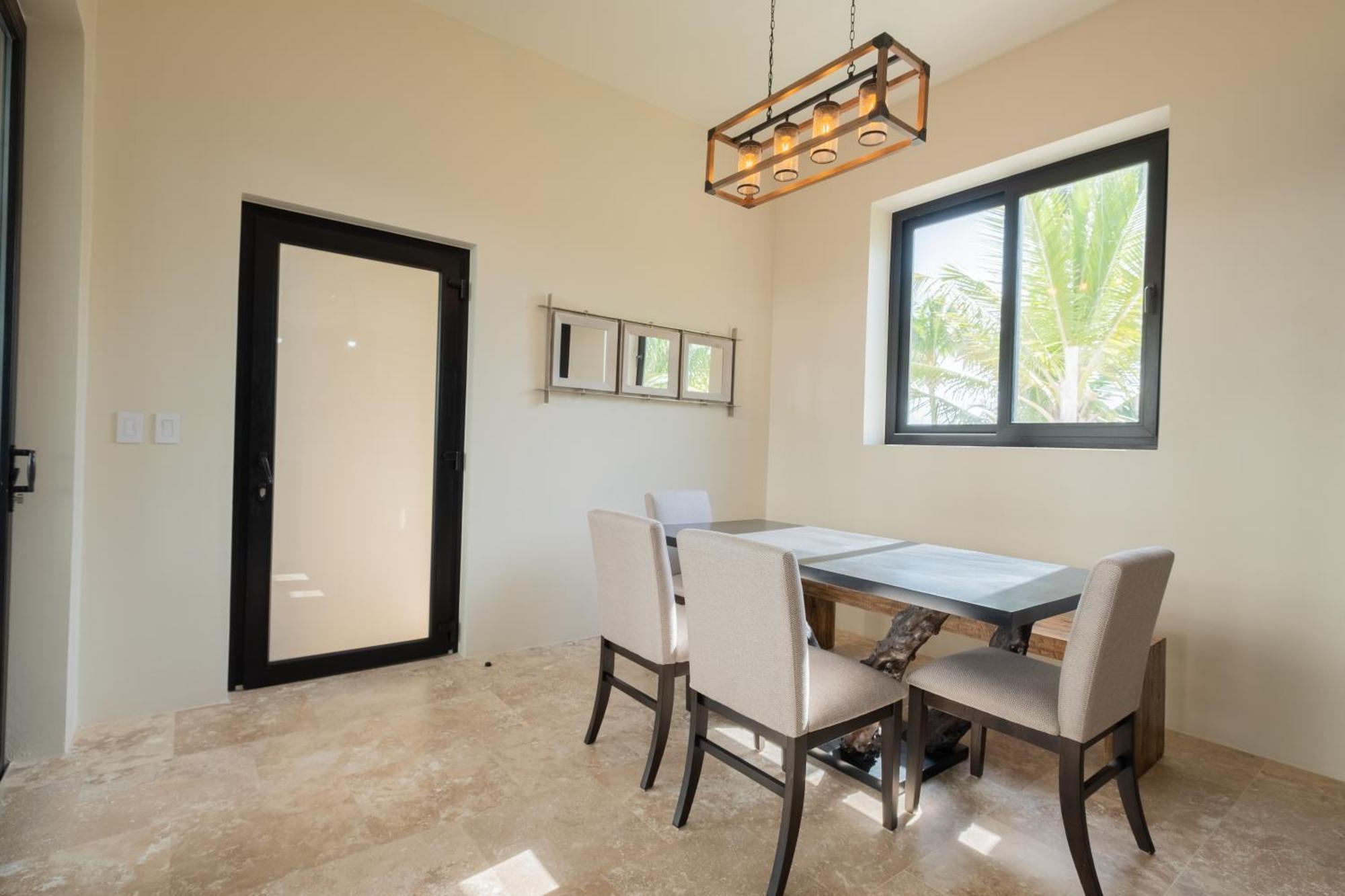 Diamante Beachfront Suites San Pedro  Exterior foto